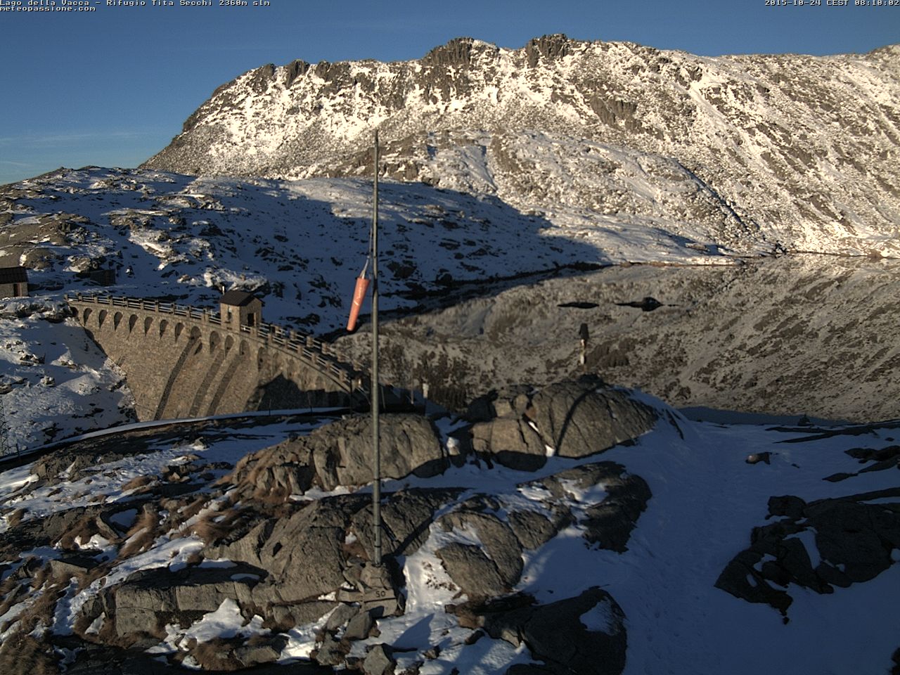 qualcuno nottetempo ha vuotato il lago